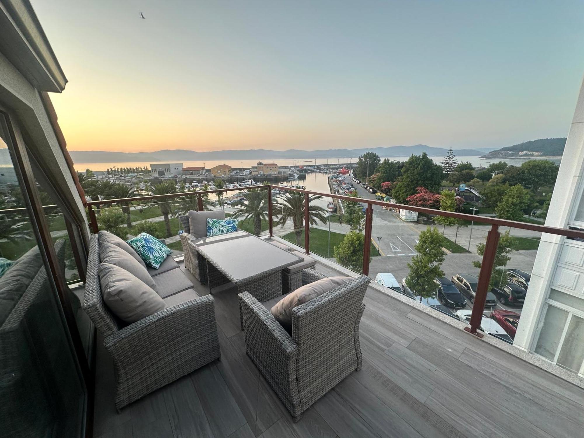 Atico Mirando O Mar Apartment Porto do Son Bagian luar foto